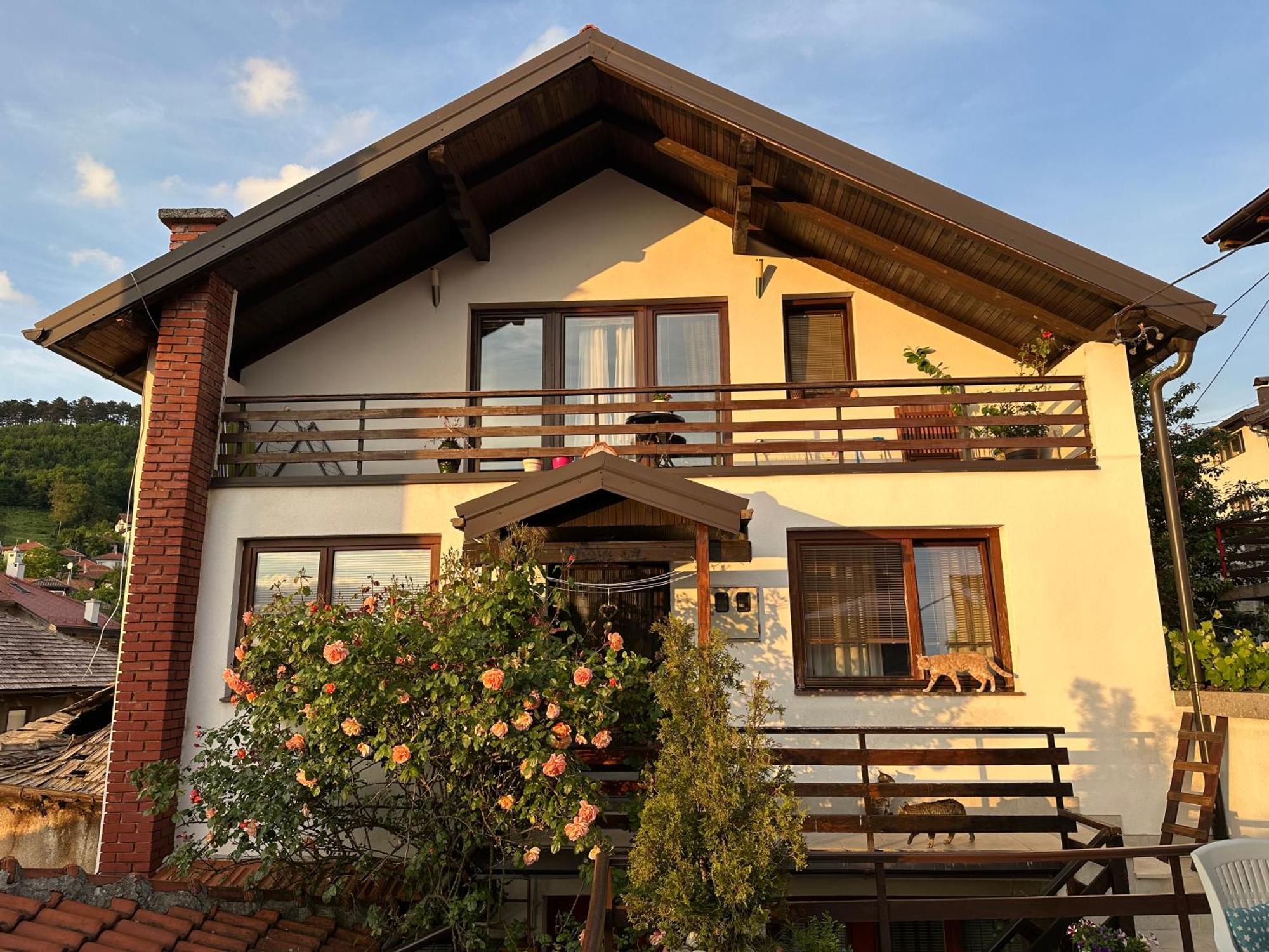 Yasmin - Your Window To Apartment Sarajevo